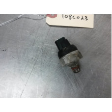 108C023 Engine Oil Pressure Sensor For 00-03 Toyota Camry LE 3.0 8353060020 108C023 Engine Oil Pressure Sensor For 00-03 Toyota Camry LE 3.0 8353060020